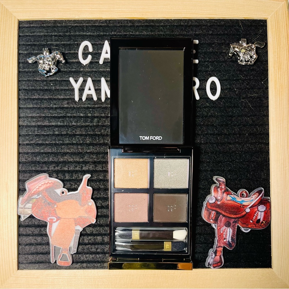 🧡 New Tom Ford eyeshadow Quad in “22 Supernoveau” 🧡